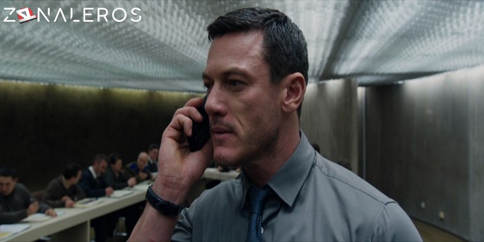 descargar Anna: El peligro tiene nombre