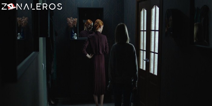 descargar Baba Yaga: Terror en el bosque oscuro