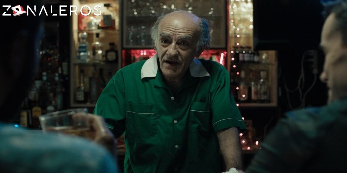 descargar Maldición en el tercer piso