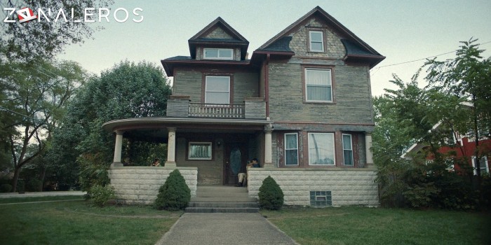 bajar Maldición en el tercer piso