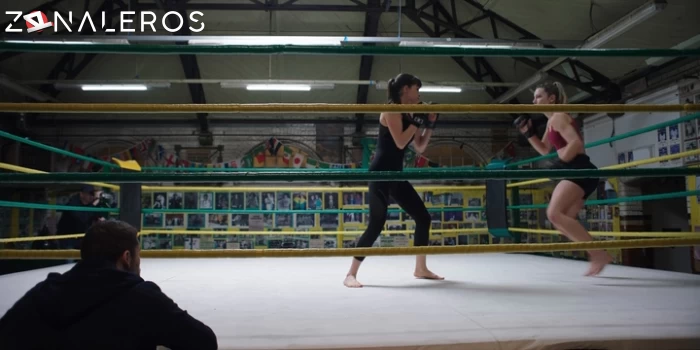 descargar Rendirse Jamás 4: La Revuelta