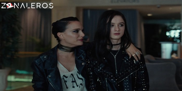 bajar Vox Lux: el precio de la fama